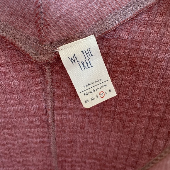 NWT FREE PEOPLE WE THE FREE Cinnamon Thermal
Waffle Knit Boho Top Size M - Picture 3 of 15